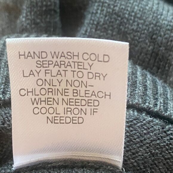 Turnbury 100% Merino Wool Gray Knit Sweater Vest Men’s Size L Sleeveless V-Neck - Picture 5 of 10